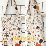 tas kanvas motif vintage